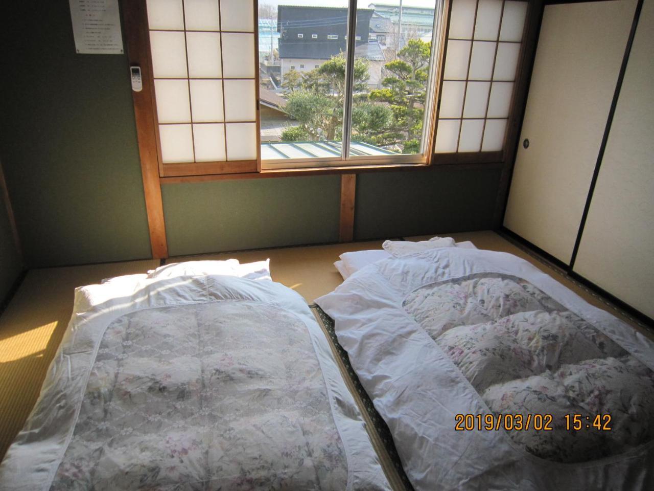 Готель Minshuku Kobayashi Narusawa Екстер'єр фото