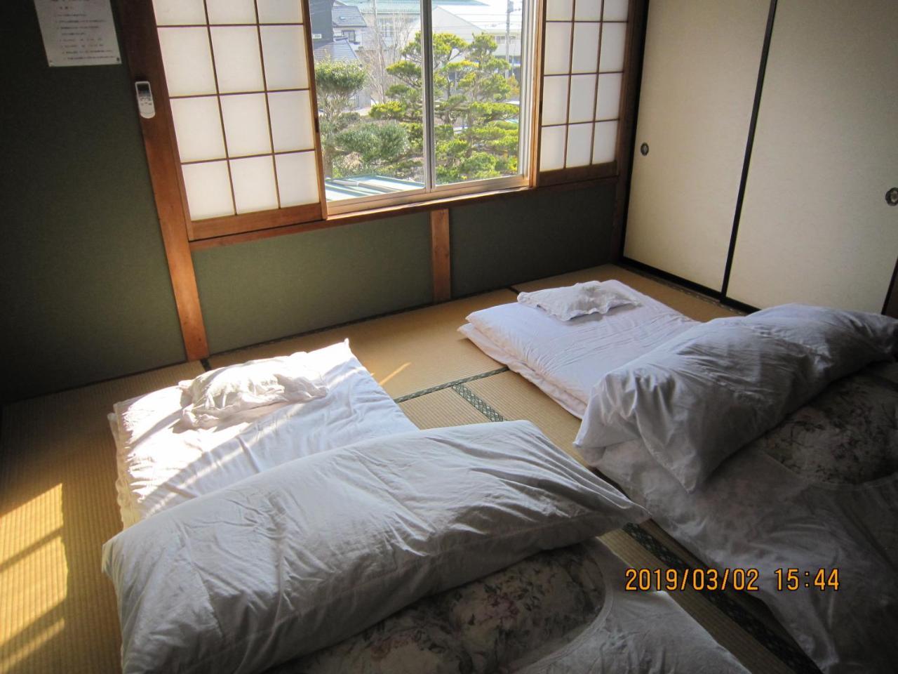 Готель Minshuku Kobayashi Narusawa Екстер'єр фото