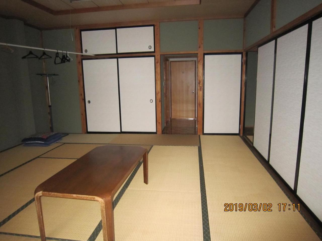Готель Minshuku Kobayashi Narusawa Екстер'єр фото